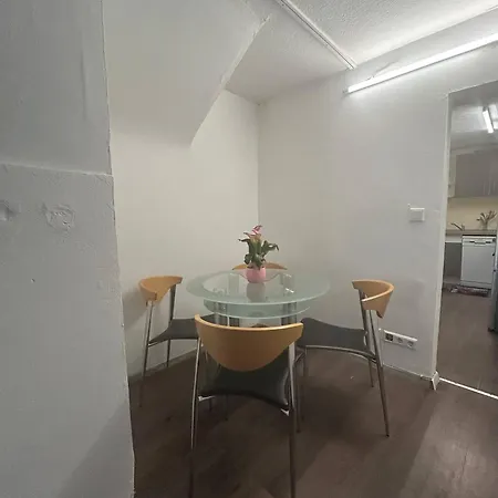 In Center Apartament *